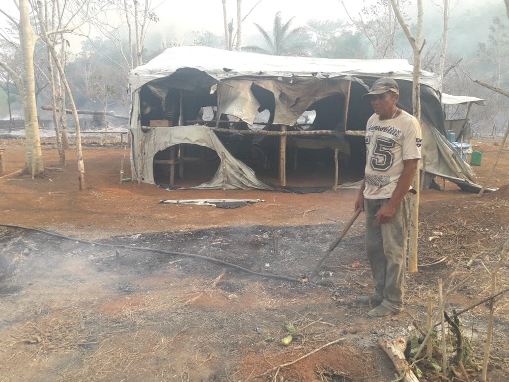 En 2020, el fuego quemó las casas y las pertenencias de las familias. Foto: Comisión Pastoral de la Tierra